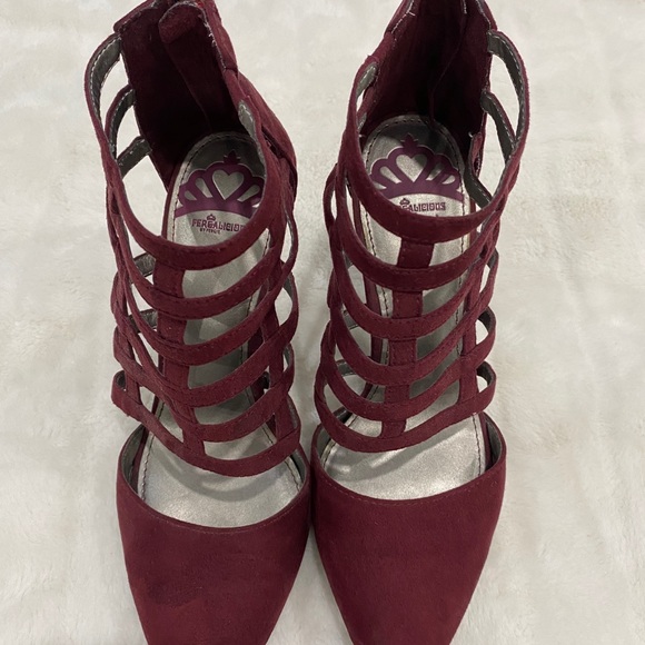 Caged heels - Picture 2 of 2